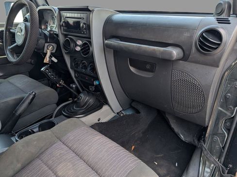 Used 2010 Jeep Wrangler Sport AWD/4WD image 27