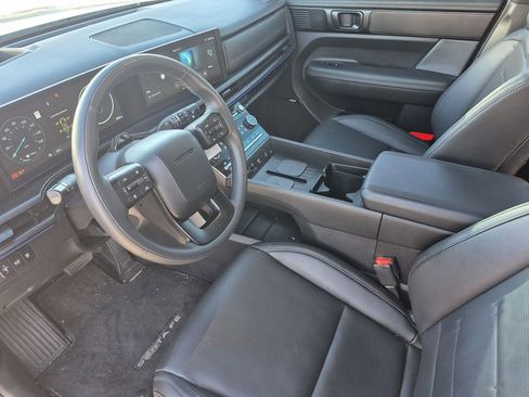 Used 2024 Hyundai Santa Fe Calligraphy image 11