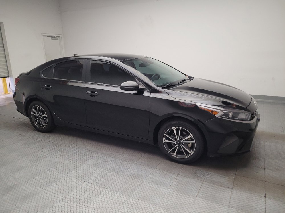Used 2023 Kia Forte LXS w/ LXS Technology Package FWD image 11