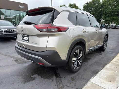 Used 2023 Nissan Rogue SL w/ SL Premium Package AWD/4WD image 9