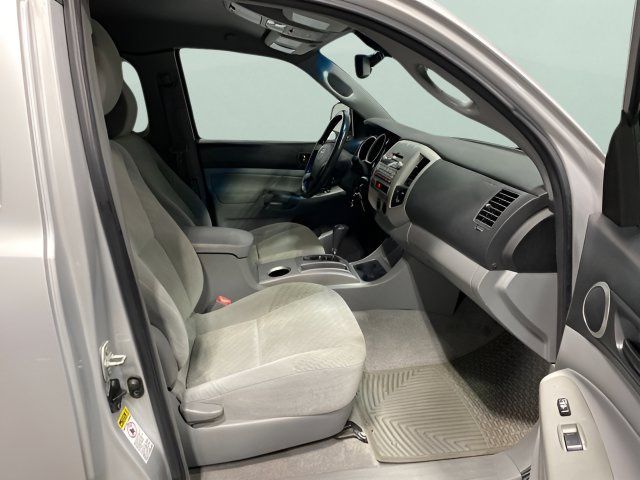 Used 2010 Toyota Tacoma 4x4 Access Cab V6 image 19