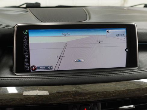 Used 2016 BMW X5 xDrive50i AWD/4WD image 14