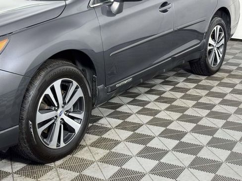 Used 2019 Subaru Outback 2.5i Limited image 13