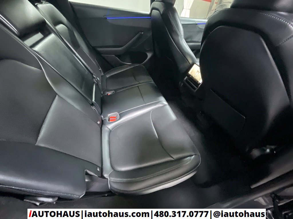 Used 2026 Tesla Model Y Long Range RWD image 19