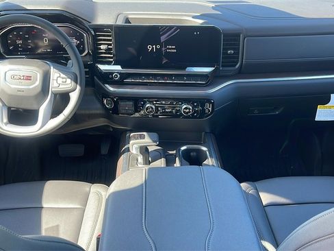 New 2026 GMC Sierra 1500 SLT w/ SLT Premium Package image 15