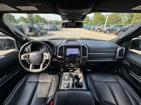 Used 2021 Ford Expedition XLT AWD/4WD image 17