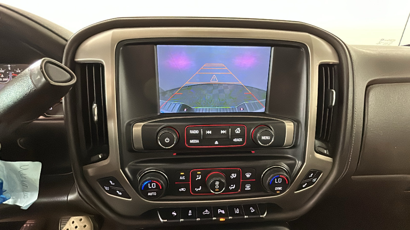 Used 2014 GMC Sierra 1500 Denali AWD/4WD image 25