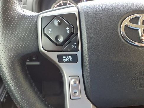 Used 2023 Toyota 4Runner Limited AWD/4WD image 19