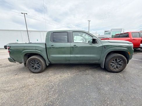 Used 2026 Nissan Frontier SV w/ Tow Package AWD/4WD image 5