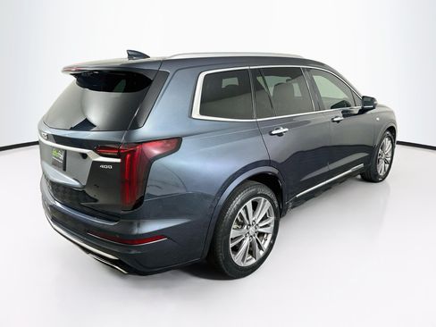 Used 2020 Cadillac XT6 Premium Luxury FWD image 9