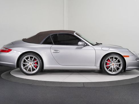 Used 2007 Porsche 911 Carrera S RWD image 9