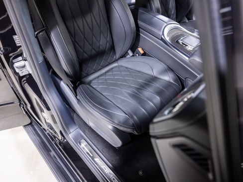 Used 2025 Mercedes-Benz G 63 AMG 4MATIC image 30
