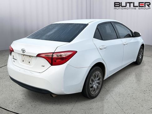 Used 2019 Toyota Corolla LE FWD image 8
