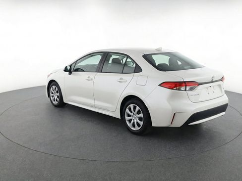 Used 2025 Toyota Corolla LE FWD image 6