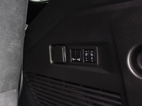 Used 2023 Chevrolet Tahoe Premier image 74