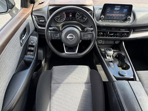 Certified 2023 Nissan Rogue SV image 23