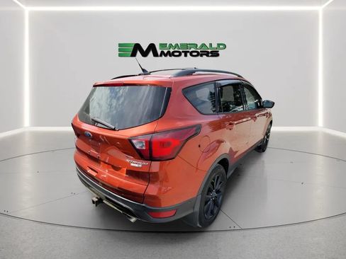 Used 2019 Ford Escape Titanium AWD/4WD image 1