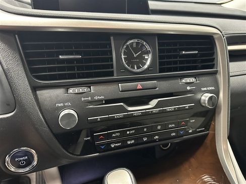 Used 2019 Lexus RX 450h AWD image 23
