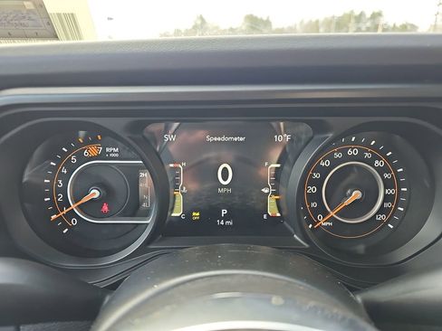 New 2026 Jeep Wrangler Unlimited Sahara AWD/4WD image 18