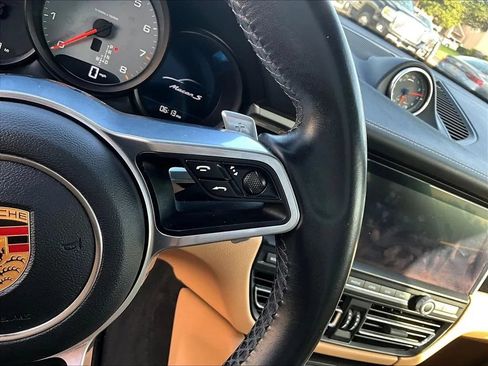 Used 2019 Porsche Macan S AWD/4WD image 14
