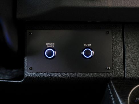 Used 2025 Mercedes-Benz Sprinter 3500 image 51