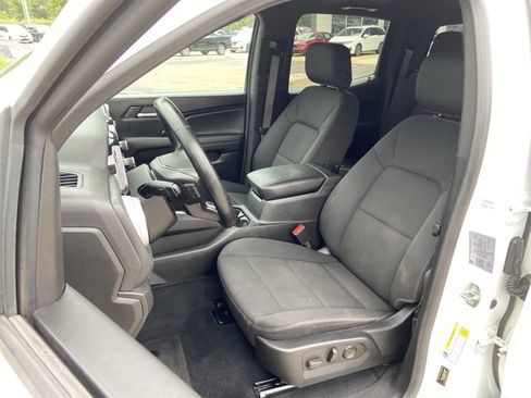 Used 2023 Chevrolet Colorado LT w/ LT Convenience Package II AWD/4WD image 22