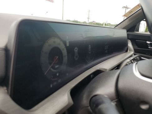 Used 2024 Kia Telluride SX Prestige X-Pro AWD/4WD image 28