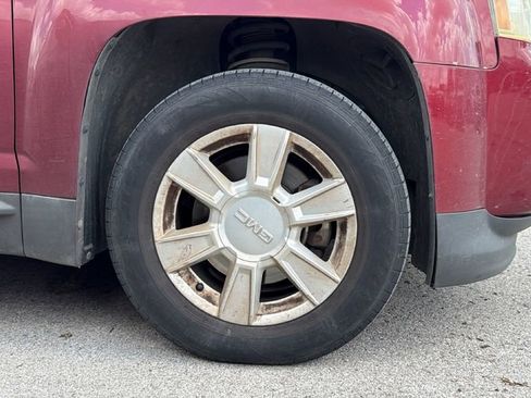 Used 2011 GMC Terrain SLE FWD image 4