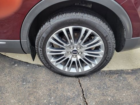 Used 2017 Lincoln MKX Reserve w/ Lincoln MKX Climate Package image 15