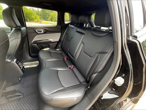 New 2025 Jeep Compass Latitude w/ Convenience Group image 10