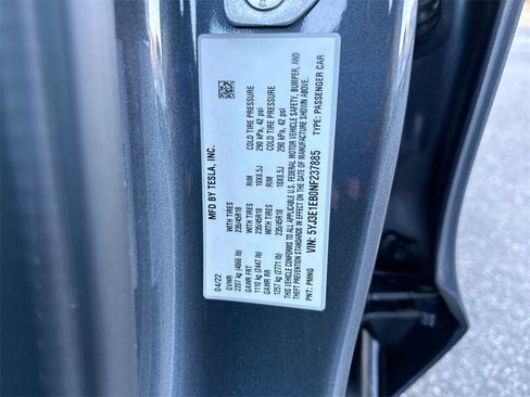 Used 2022 Tesla Model 3 Long Range image 18