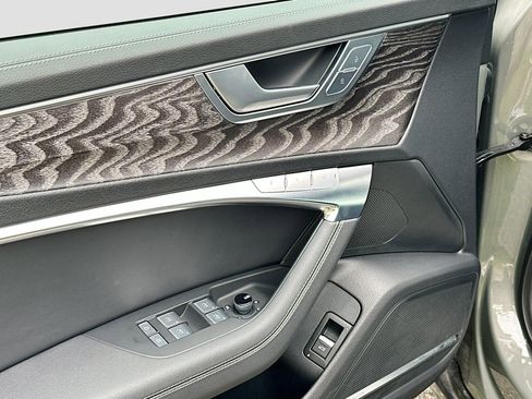 Used 2024 Audi A6 Premium Plus w/ Executive Package image 18