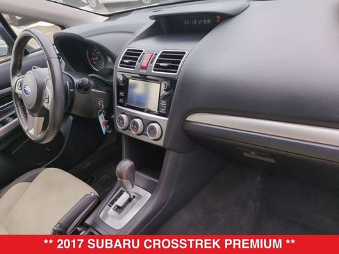 Used 2017 Subaru Crosstrek 2.0i Premium w/ Moonroof Package image 37