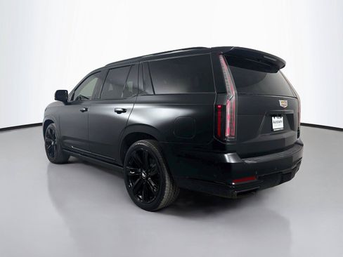 Used 2026 Cadillac Escalade Sport w/ Touring Package AWD/4WD image 7