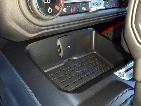 Used 2024 Ford Bronco Heritage Edition AWD/4WD image 26
