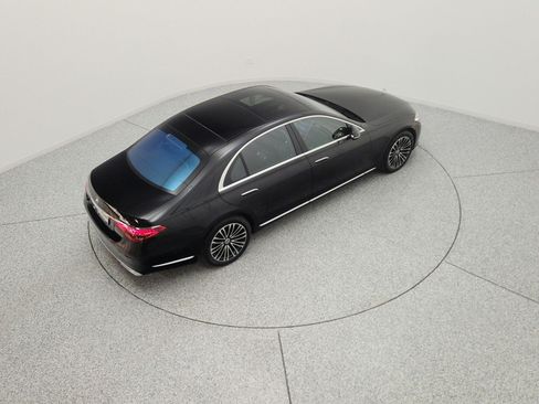 Used 2023 Mercedes-Benz S 580e 4MATIC Sedan image 13