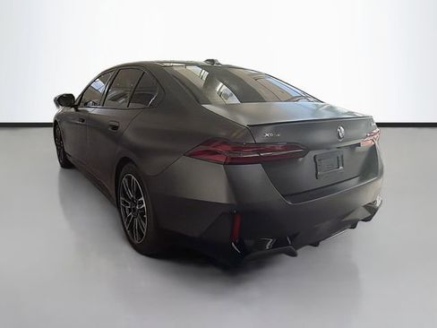 New 2026 BMW 540i xDrive w/ Executive Package image 5