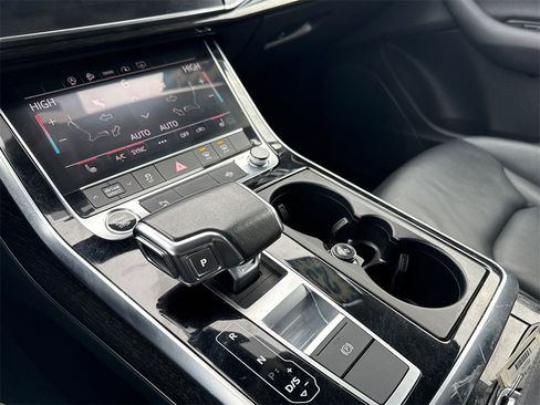 Used 2023 Audi Q7 2.0T Premium image 32