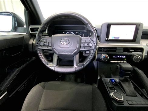 Used 2025 Toyota Tacoma SR5 AWD/4WD image 4