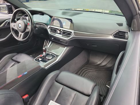 Used 2021 BMW M4 Competition w/ Executive Package RWD image 13