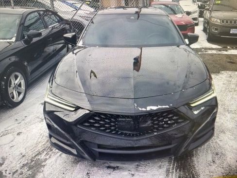 Used 2022 Acura TLX A-Spec Package image 2