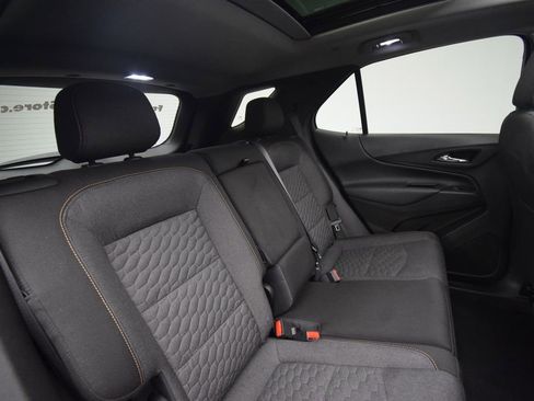 Used 2021 Chevrolet Equinox LT image 22