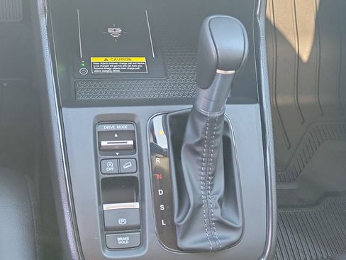 Used 2025 Honda CR-V EX-L image 26