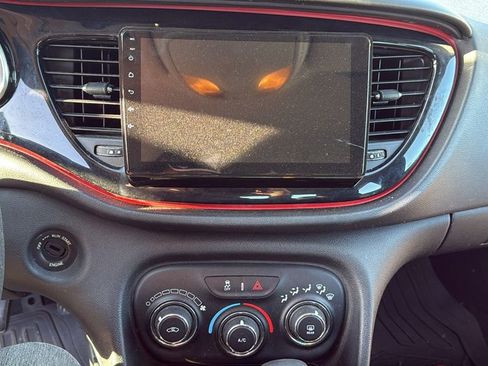 Used 2016 Dodge Dart SE w/ Convenience Group image 9