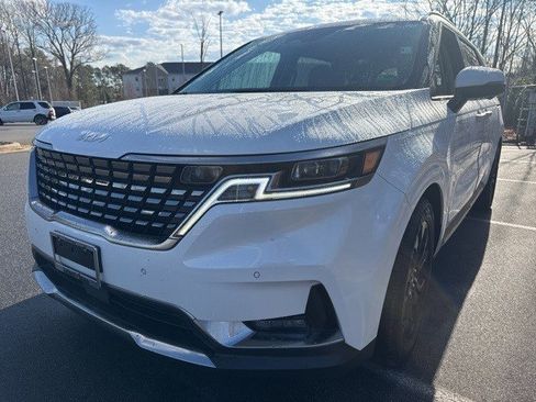 Used 2024 Kia Carnival SX Prestige image 7