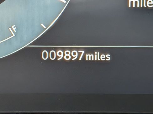 Used 2024 Land Rover Range Rover Velar Dynamic SE AWD/4WD image 13