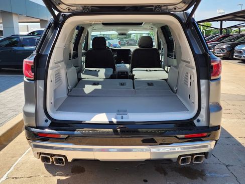 New 2026 GMC Acadia Denali w/ Super Cruise Package FWD image 56