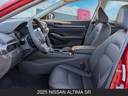 New 2025 Nissan Altima 2.5 SR image 15