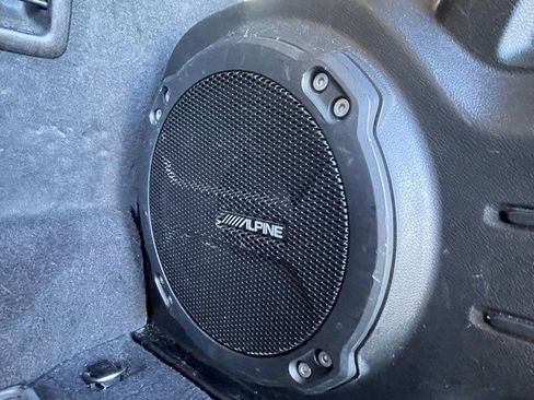 Used 2022 Jeep Wrangler Unlimited Sahara image 33