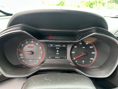 Used 2022 Chevrolet TrailBlazer RS w/ Convenience Package FWD image 12